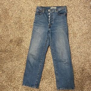 Levi’s Ribcage Straight Ankle